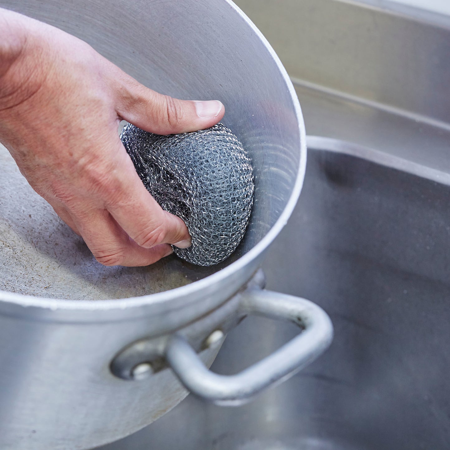 Large Galvanised Scourers | 60g | Pack of 10