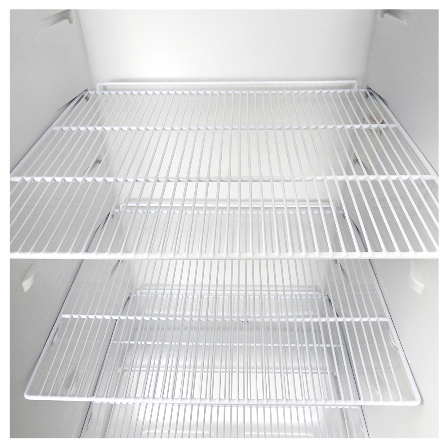 Lec Medical Pharmacy Plus 400-Litre Freestanding Fridge